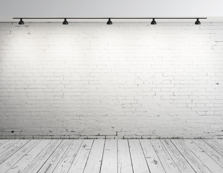 Картина на холсте Стена из серого кирпича с лампами, арт hd0074201